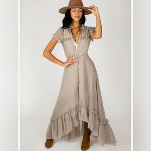 JOYFOLIE MIA JOY Kassandra Textured Taupe Ruffled Hi-Lo Maxi Dress Size S